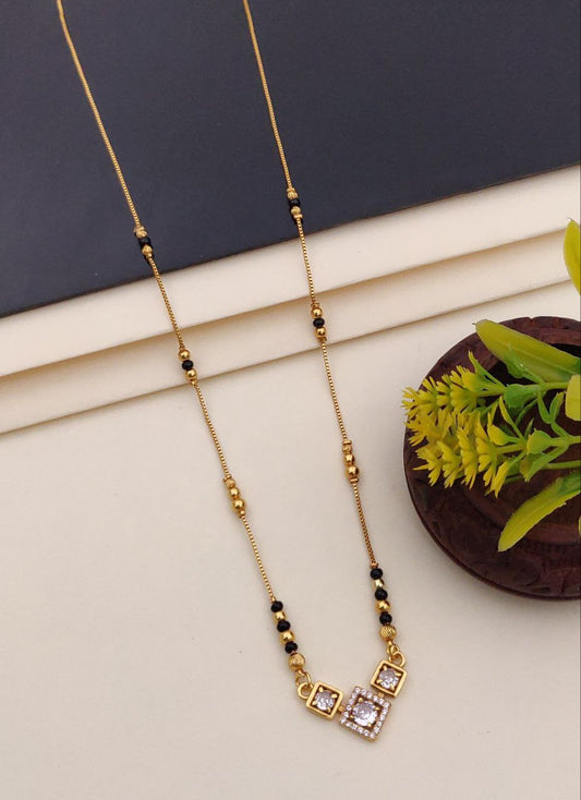 3 dimond necklace